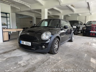Mini Cooper R56 JCW 2010