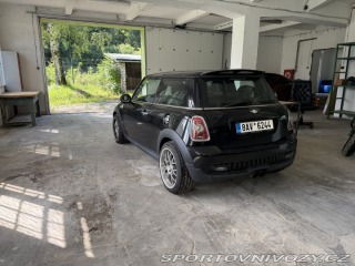 Mini Cooper R56 JCW 2010