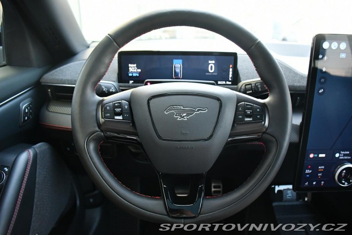 Ford Mustang Mach-E Extended Range 2021
