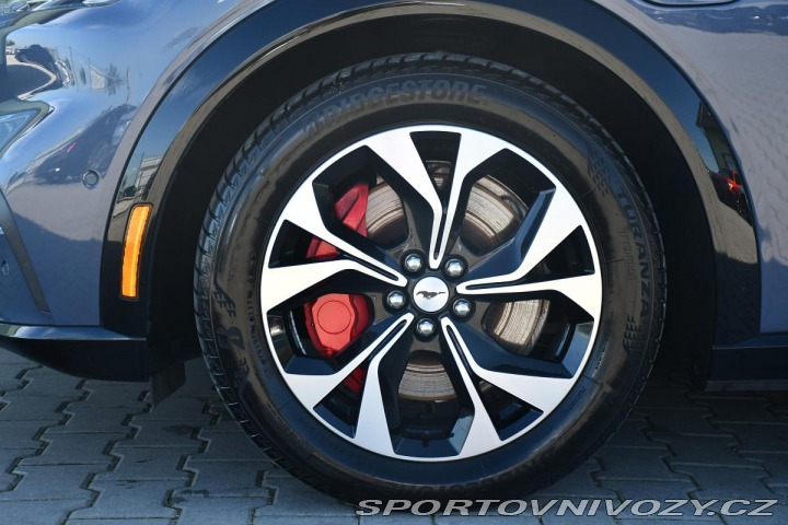 Ford Mustang Mach-E Extended Range 2021