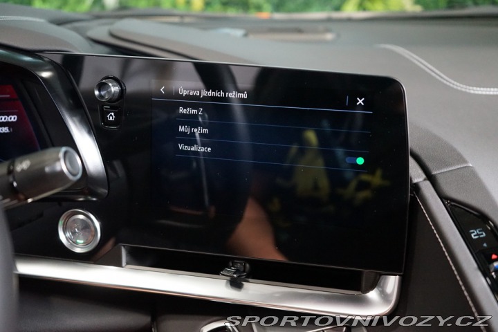 Chevrolet Corvette C8*STINGRAY*2LT*BOSE*ZÁRU 2023