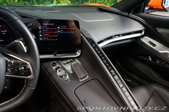 Chevrolet Corvette C8*STINGRAY*2LT*BOSE*ZÁRU 2023