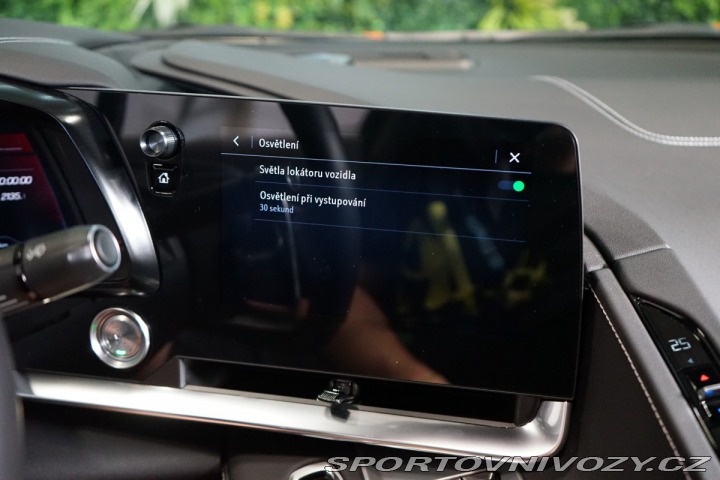 Chevrolet Corvette C8*STINGRAY*2LT*BOSE*ZÁRU 2023