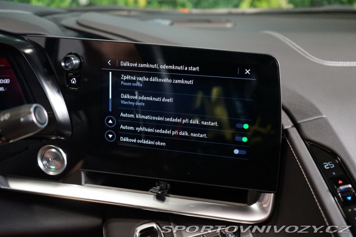 Chevrolet Corvette C8*STINGRAY*2LT*BOSE*ZÁRU 2023