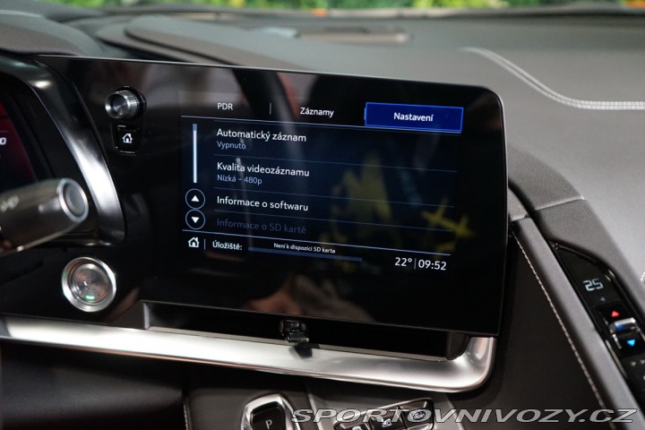Chevrolet Corvette C8*STINGRAY*2LT*BOSE*ZÁRU 2023