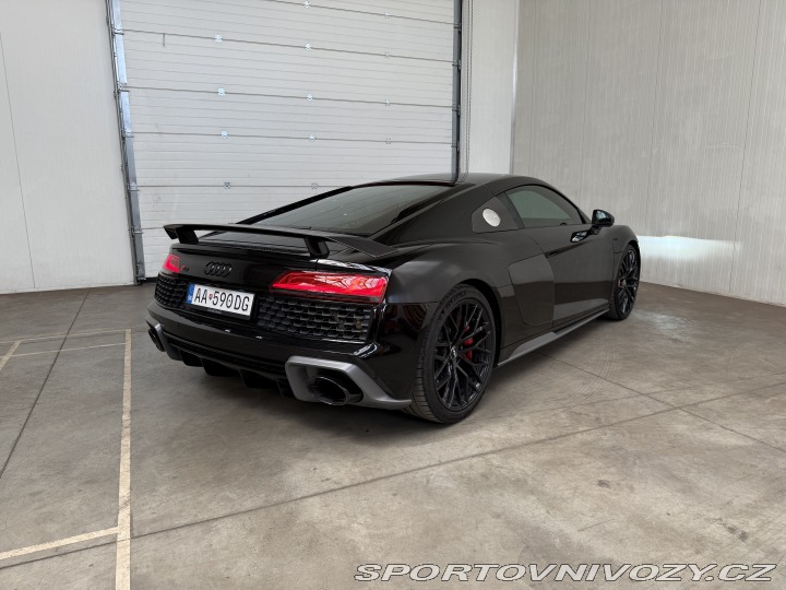 Audi R8  2021