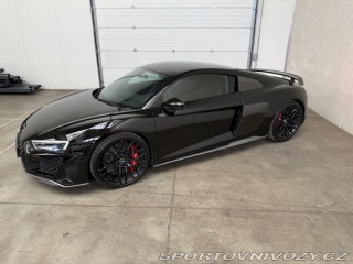 Audi R8  2021