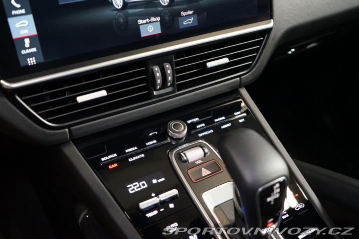 Porsche Cayenne TURBO*PCCB*PDCC*TAŽNÉ*ZÁR 2019