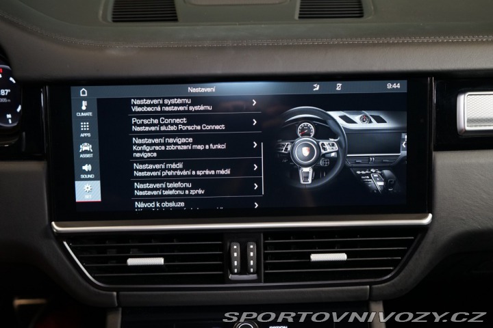 Porsche Cayenne TURBO*PCCB*PDCC*TAŽNÉ*ZÁR 2019
