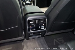 Porsche Cayenne TURBO*PCCB*PDCC*TAŽNÉ*ZÁR 2019