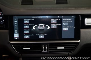 Porsche Cayenne TURBO*PCCB*PDCC*TAŽNÉ*ZÁR 2019
