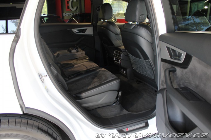 Audi Ostatní modely Q7 50TDi quattro S Line 2018
