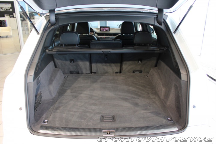 Audi Ostatní modely Q7 50TDi quattro S Line 2018