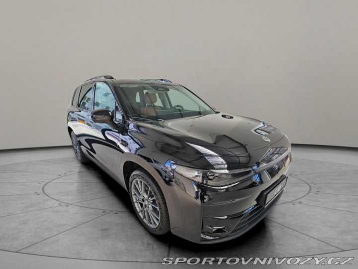 Ostatní značky Ostatní modely REEV Design Elektrický vů 2025