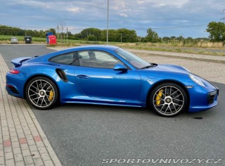 Porsche 911  2016