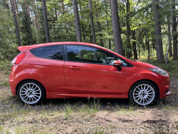 Ford Fiesta ST 134kW, keyless 2013