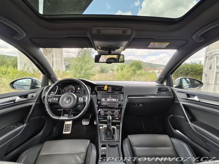 Volkswagen Golf  2015