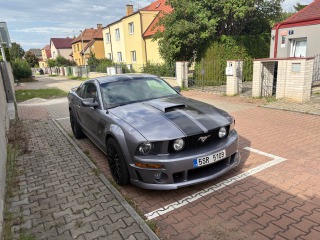 Ford Mustang GT 2006