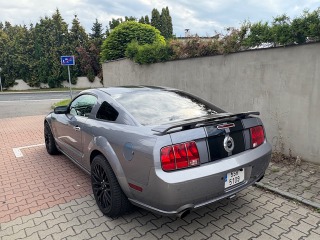 Ford Mustang GT 2006