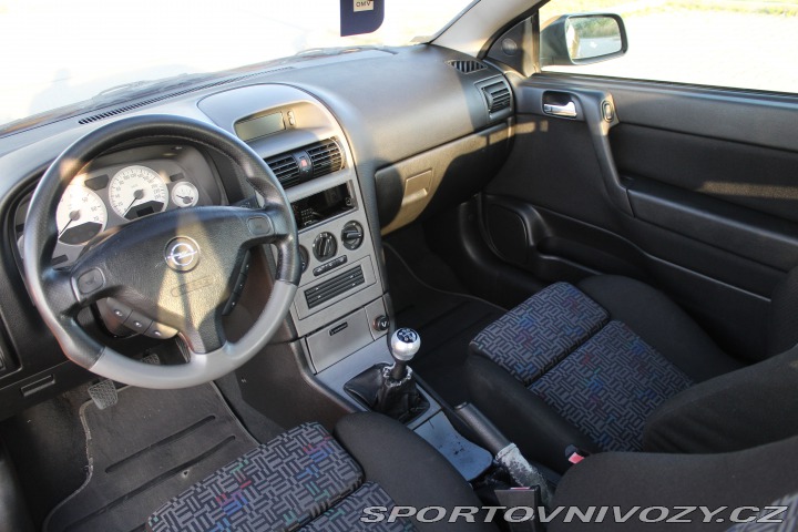 Opel Astra 2001