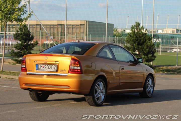 Opel Astra 2001