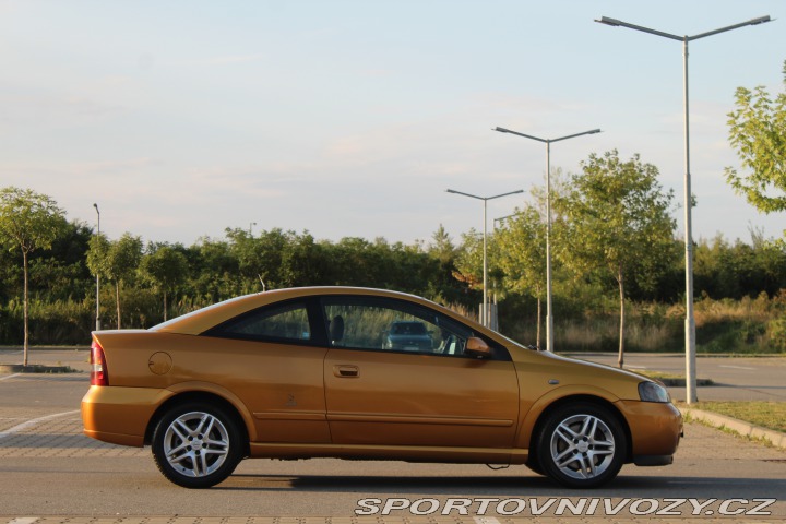 Opel Astra 2001