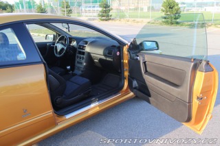 Opel Astra  2001