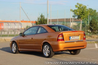 Opel Astra  2001