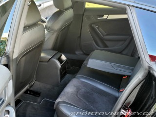 Audi A5 2,0TFSi S-line 2012