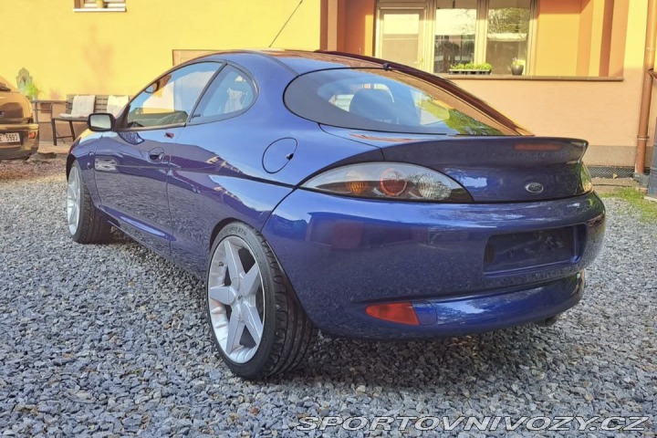 Ford Puma  2000