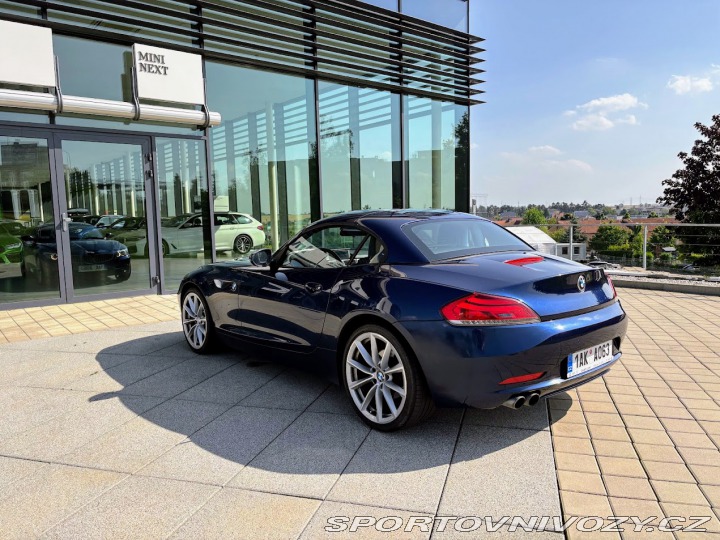 BMW Z4 3.0i sDrive manuál 2010