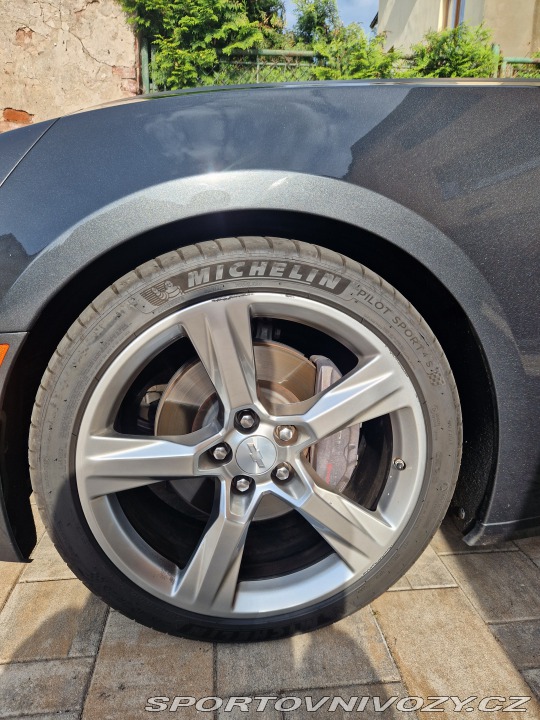 Chevrolet Camaro 2018