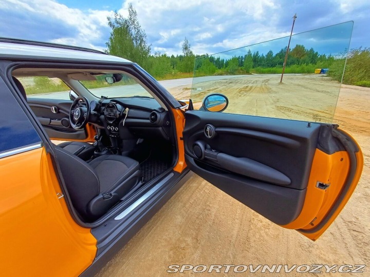 Mini Cooper 1,6 2017