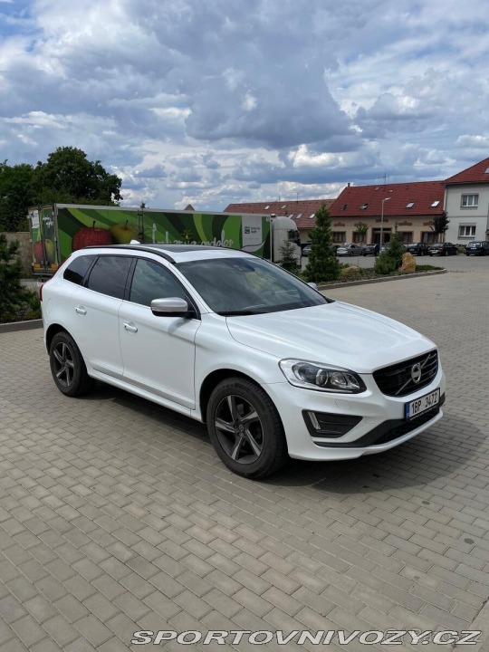 Volvo Ostatní modely XC60 2,4 D5 R-DESING 158kW 1 2013