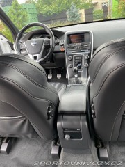 Volvo Ostatní modely XC60 2,4   D5 R-DESING 158kW 1 2013
