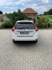Volvo Ostatní modely XC60 2,4   D5 R-DESING 158kW 1 2013