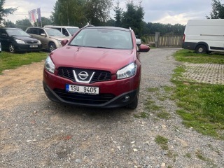 Nissan  Qashqai 2,0   4x4