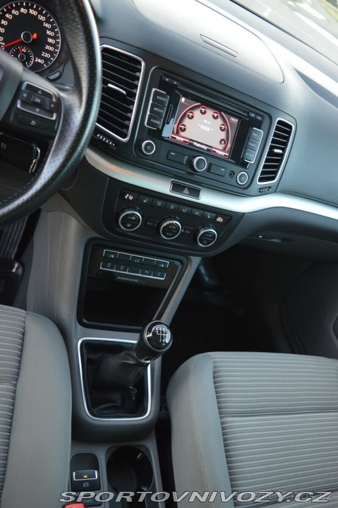 Seat Ostatní modely Alhambra 2,0 TDI 103kw 4Drive 1800