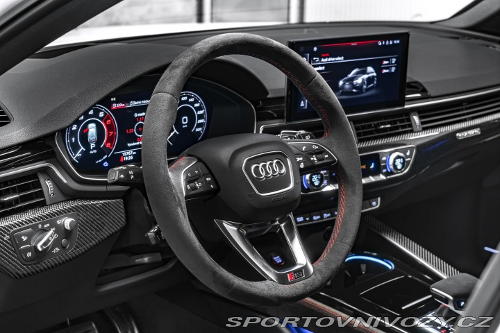 Audi RS4 CompetitionPLUS/KARBON/MM 2023