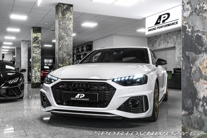 Audi RS4 CompetitionPLUS/KARBON/MM 2023
