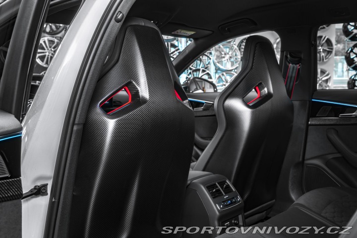 Audi RS4 CompetitionPLUS/KARBON/MM 2023