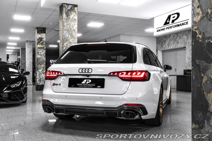 Audi RS4 CompetitionPLUS/KARBON/MM 2023