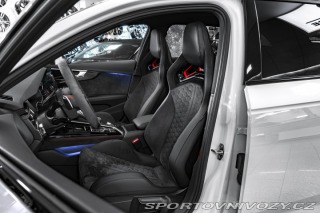 Audi RS4 CompetitionPLUS/KARBON/MM 2023