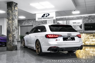 Audi RS4 CompetitionPLUS/KARBON/MM 2023