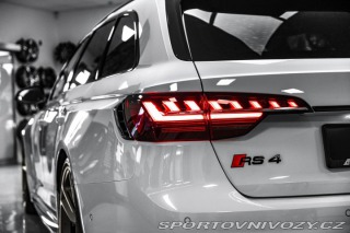 Audi RS4 CompetitionPLUS/KARBON/MM 2023