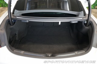 Mercedes-Benz E 200*COUPÉ*AMG*CAMERA*BURM 2022