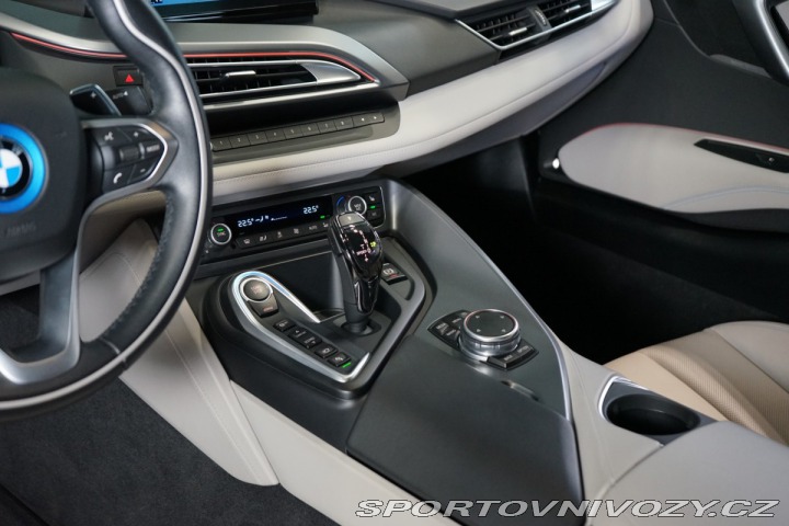 BMW i8 1.5*IDRIVE*FROZEN*CAMERA* 2016