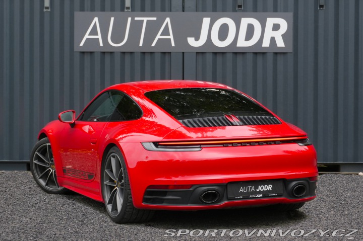 Porsche 911 Carrera S 992 2019