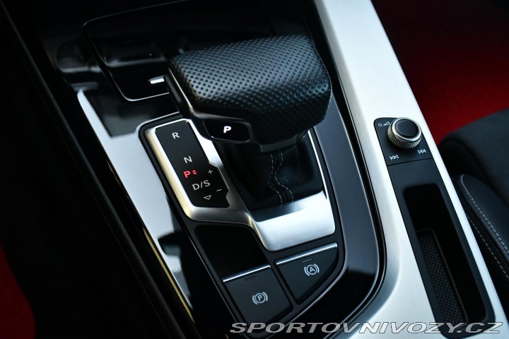 Audi A5 40TDi QUATTRO S-LINE REZE 2021