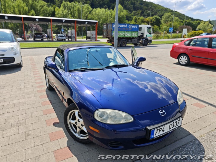 Mazda MX-5 2004